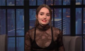 No Palco da Fama: Kaitlyn Dever